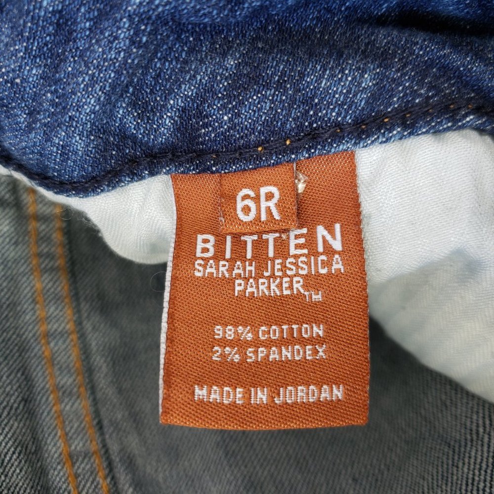 NWT Bitten by Sarah Jessica Parker Size 6 Premium Bootleg Bootcut Jeans Stretch - Picture 10 of 11